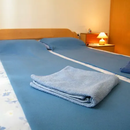 Holiday Home Vela Luka 別荘 *